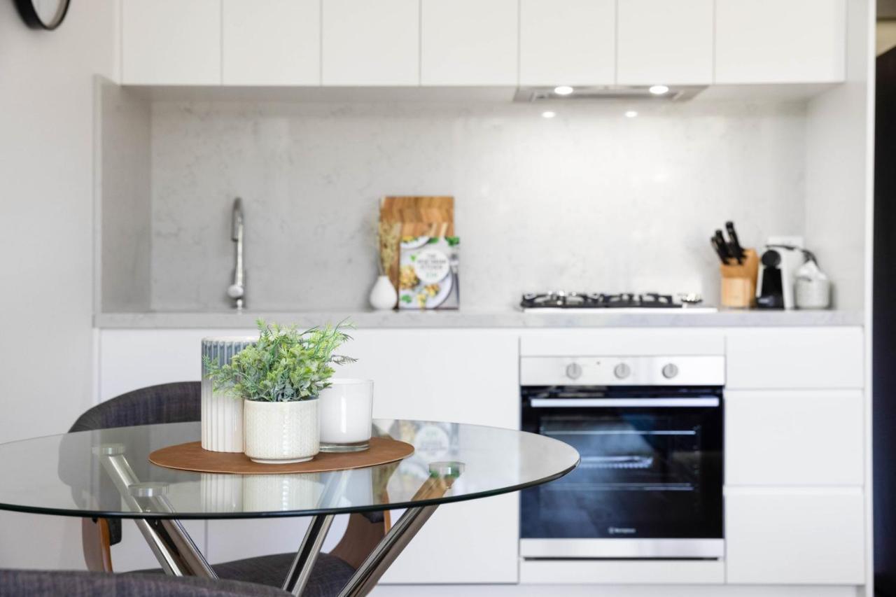 Apartment Azure By Urban Rest Sydney